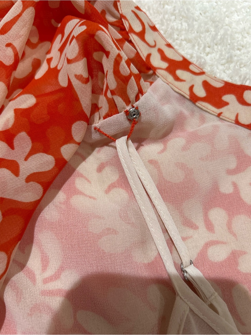 Diane Von Furstenberg Bristol Orange Leaf Print Sheer Balloon Sleeve Top Size S - Picture 7 of 13